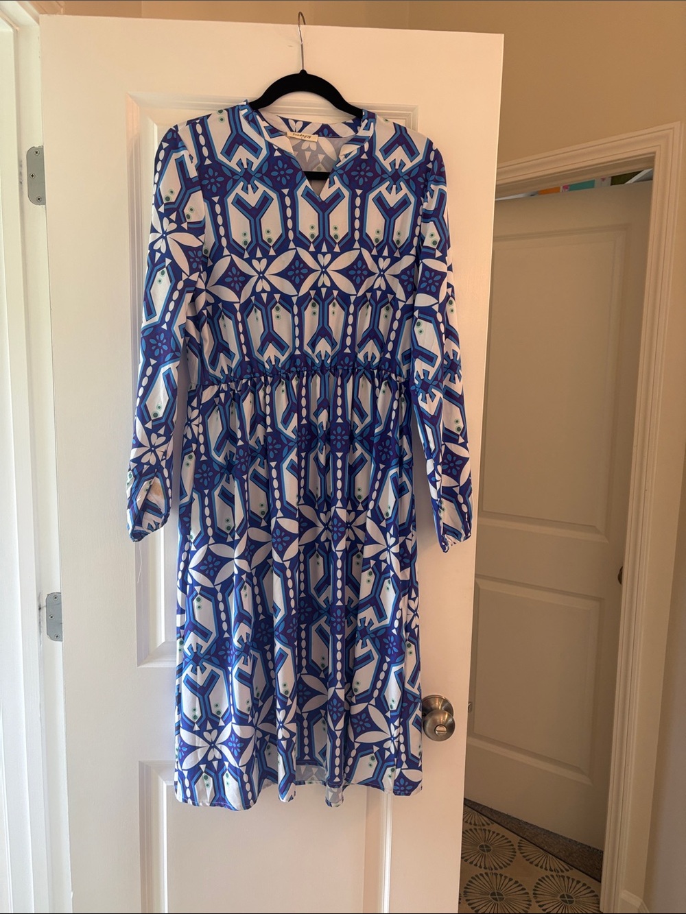 Sunday Blue and White Long Sleeve Geometric Midi Dress